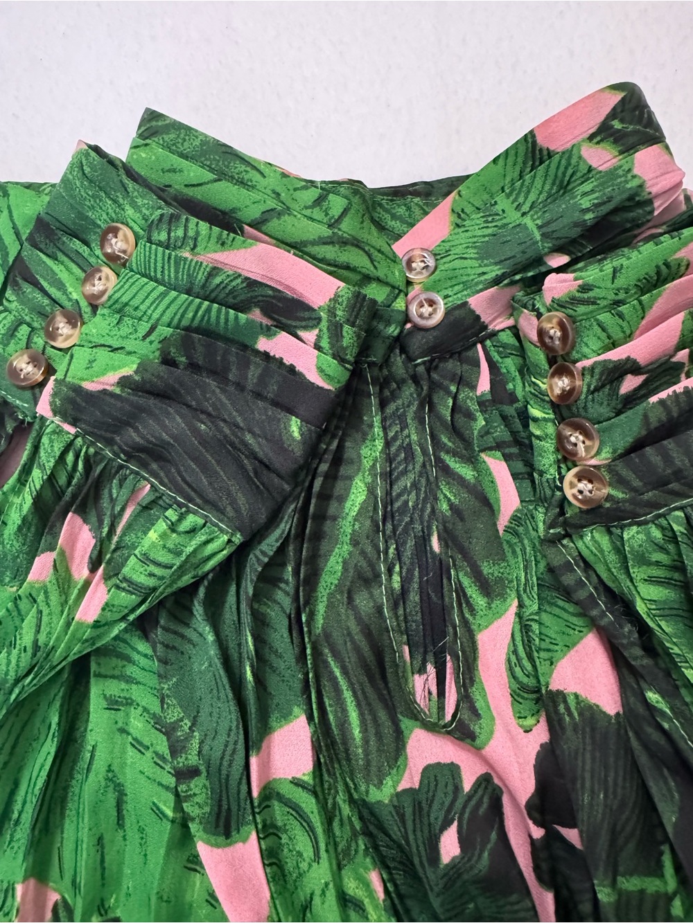 Beulah Style Palm Print Pleated Maxi Dress Green Pink Tropical Long Sleeve Sz M - Picture 7 of 11